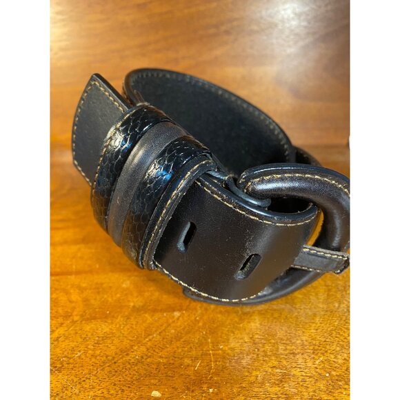 Black Genuine Leather Belt Decorative Stitching Textured Buckle Accent Fits 31-3 - Picture 1 of 7
